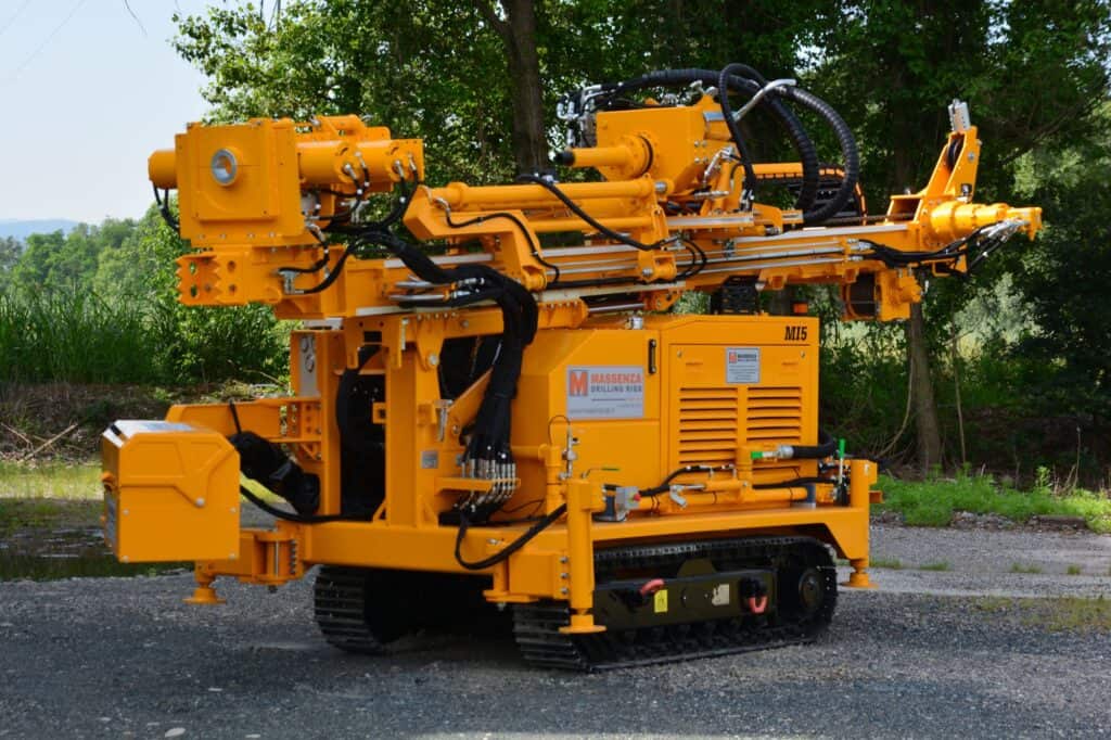 2698_Mi5_drill rig Massenza Drilling rigs