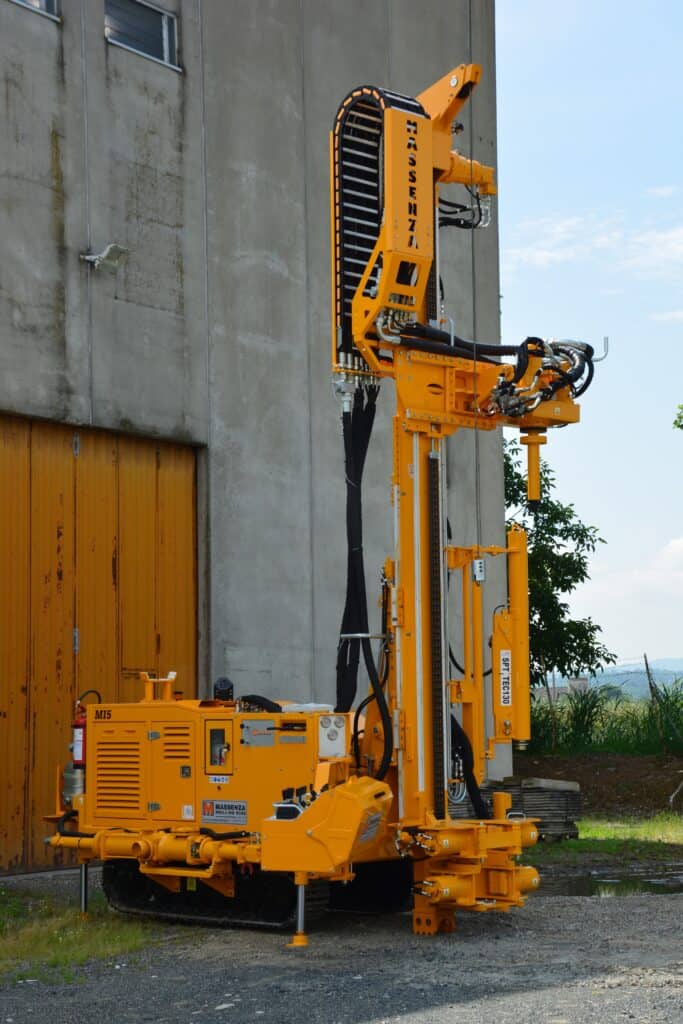 2698_Mi5_drill rig Massenza Drilling rigs